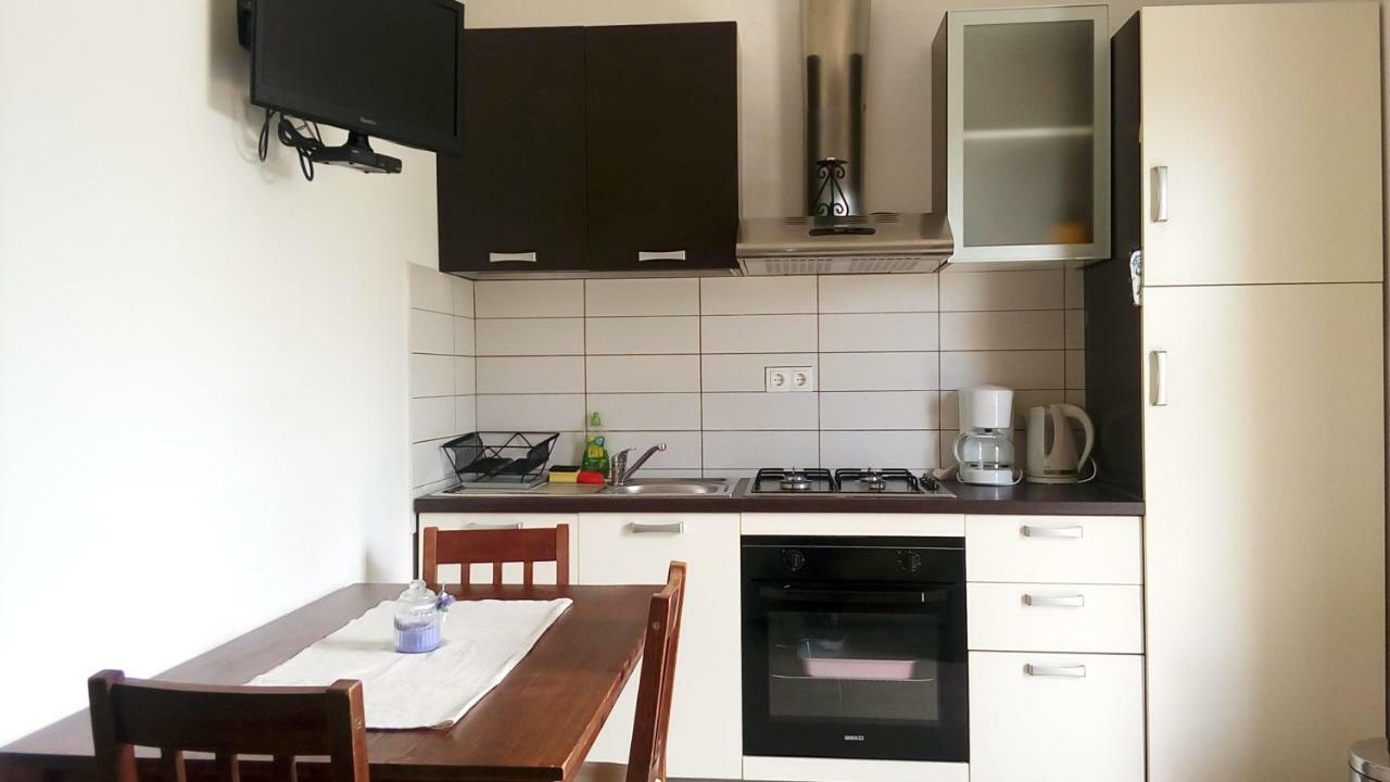 Apartmani Dana Sukosan Ngoại thất bức ảnh
